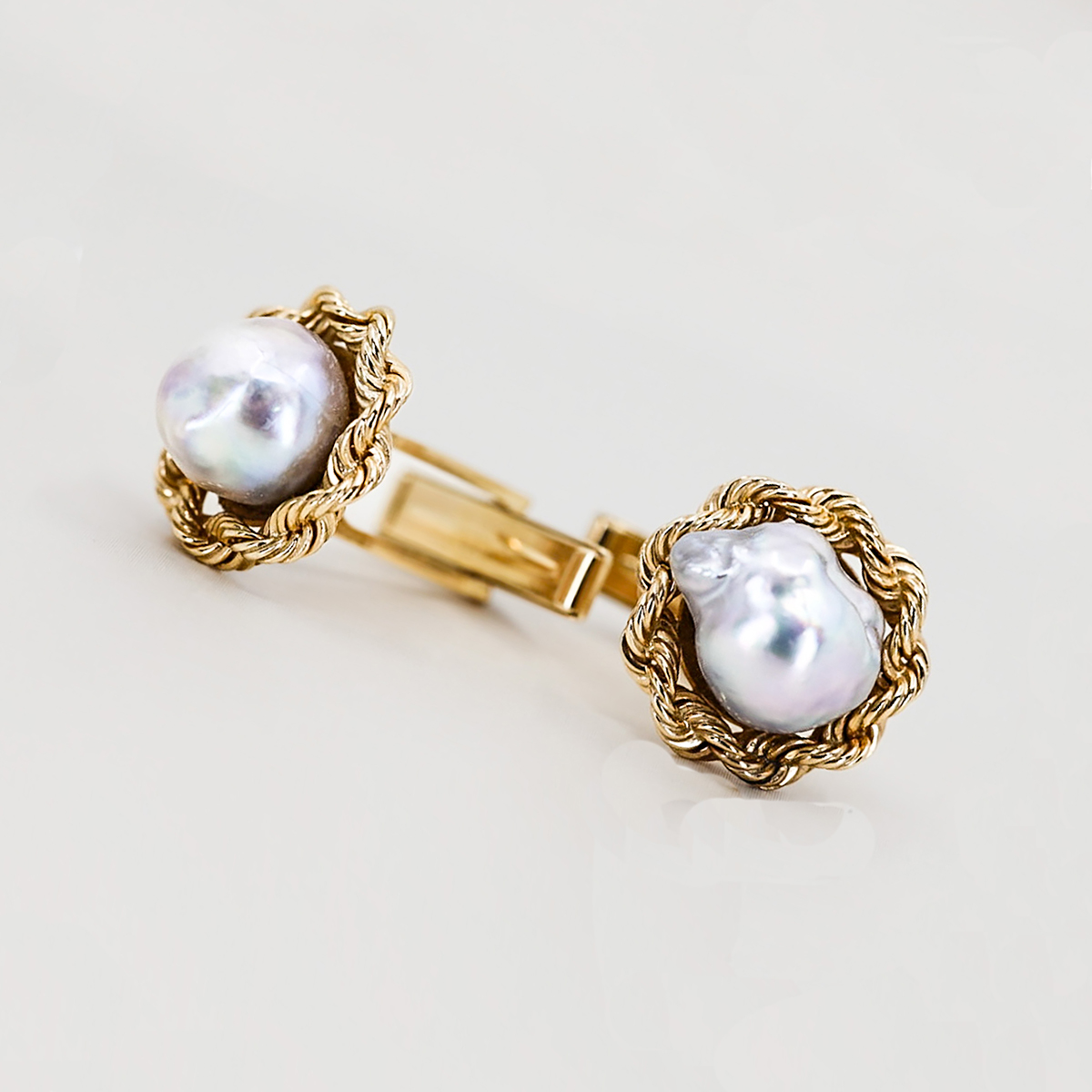 Cufflinks