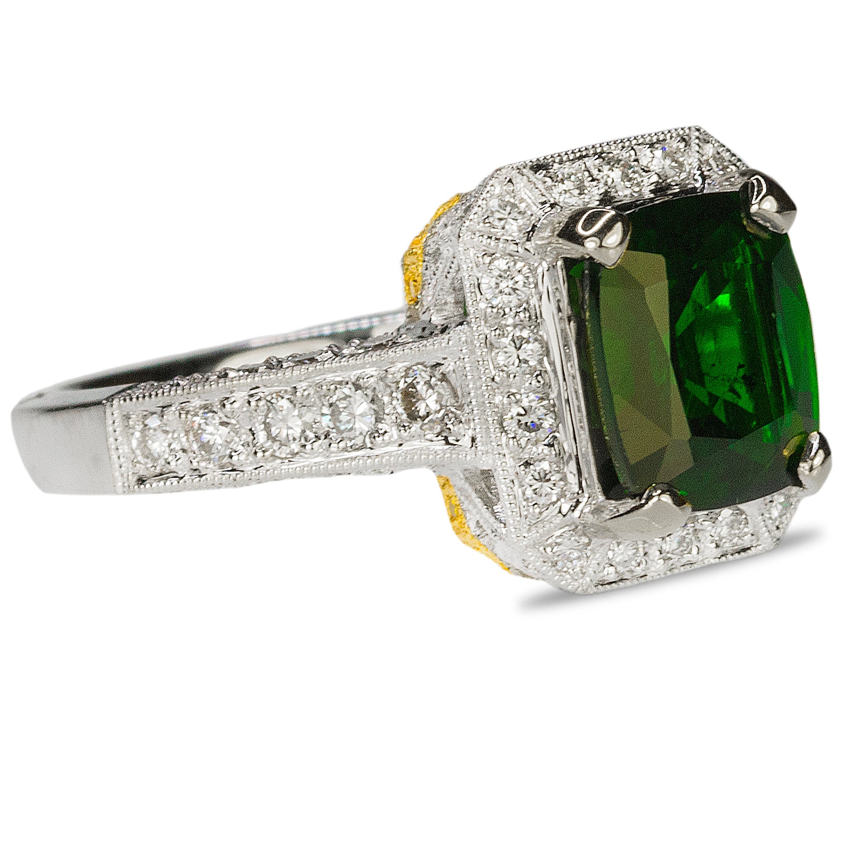 18k Chrome Tourmaline Ring