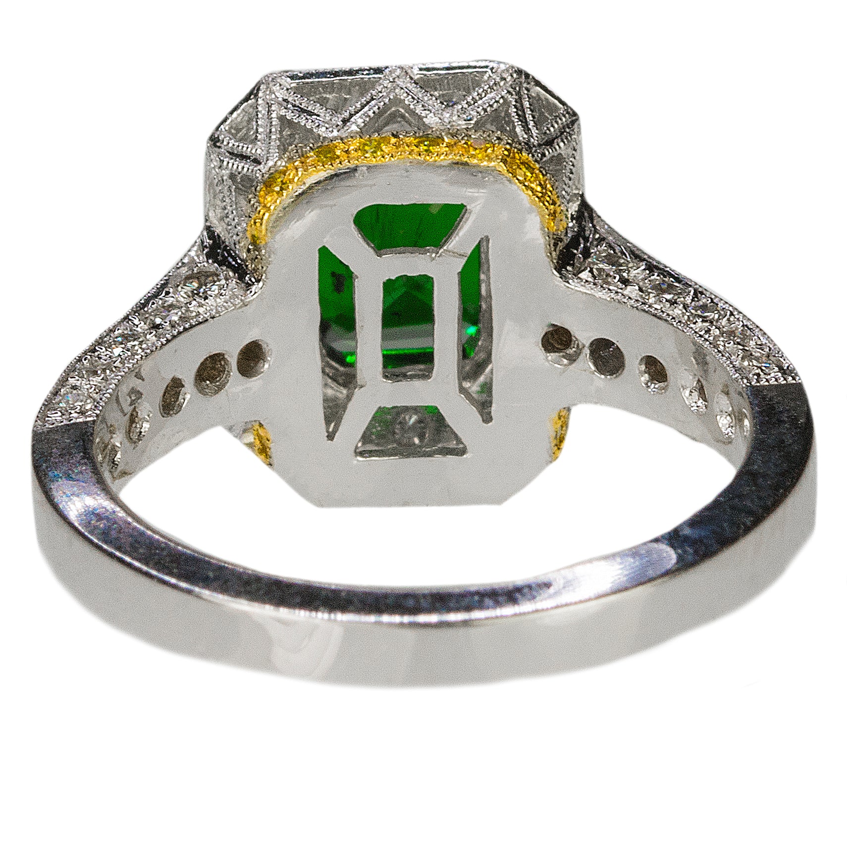 18k Chrome Tourmaline Ring