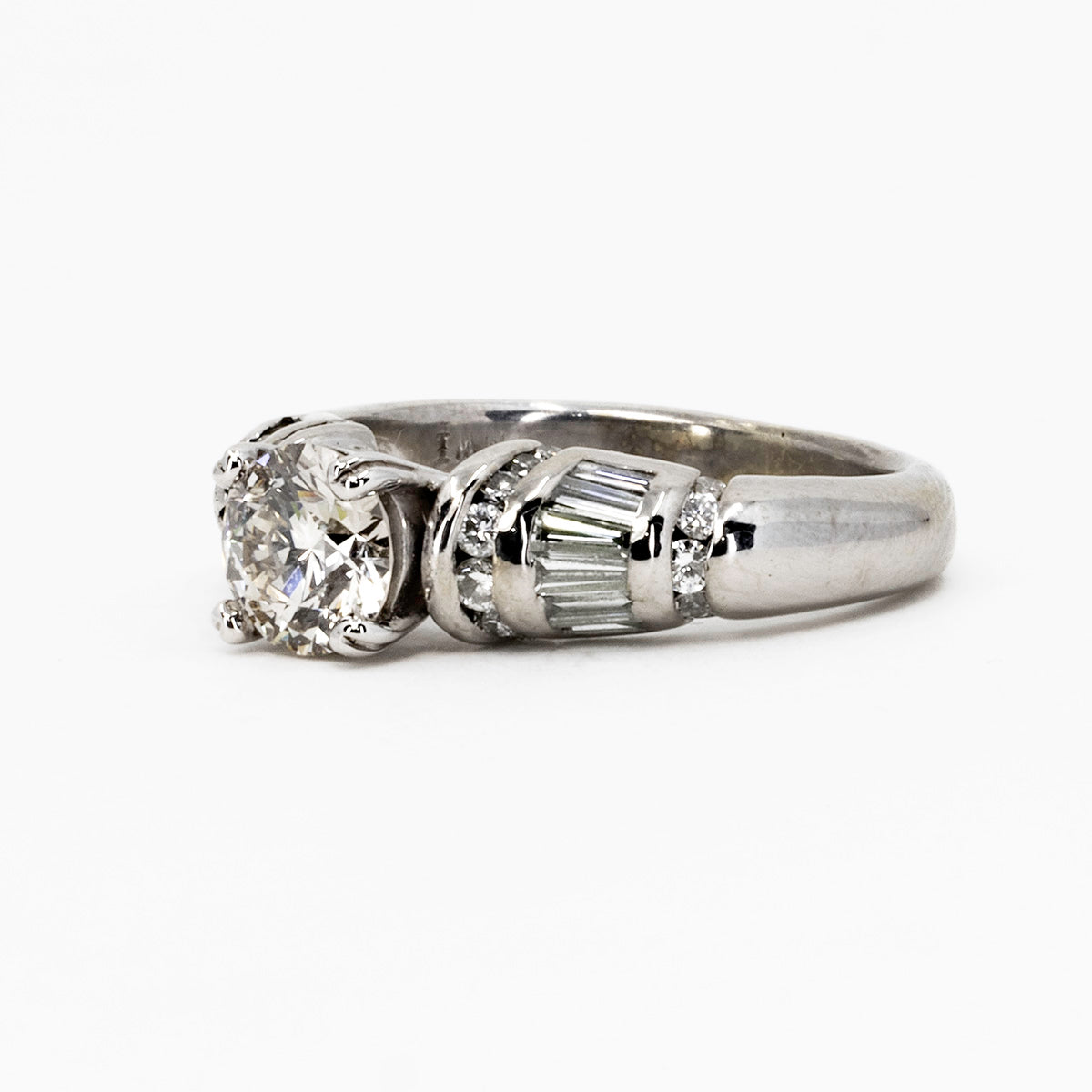 1.04 L VS1 RB GIA Ring