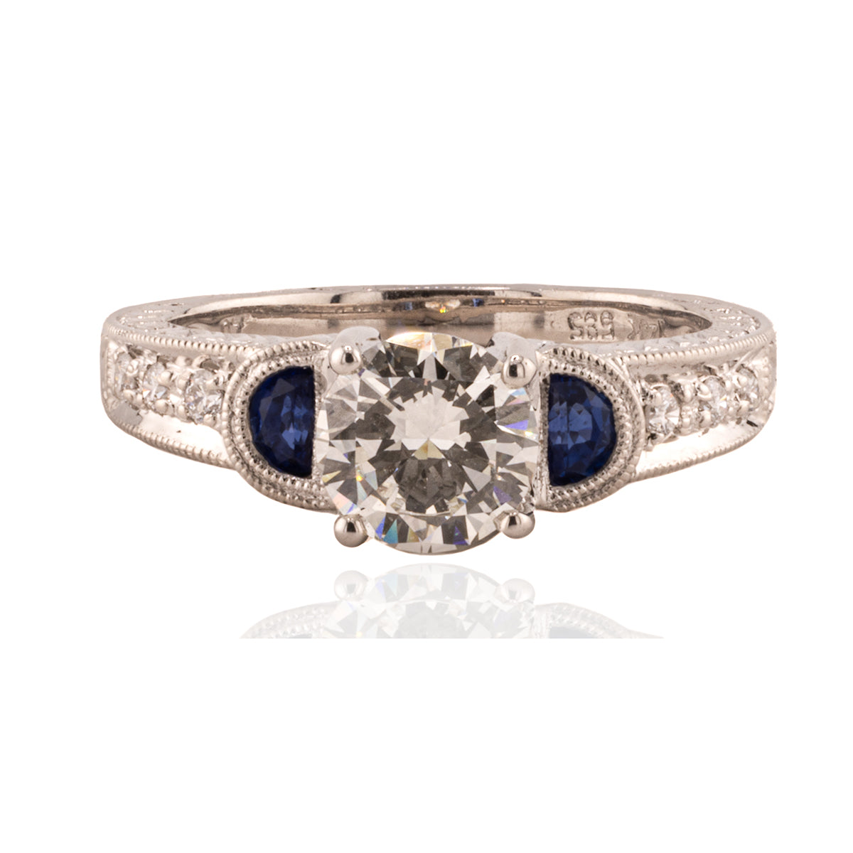 0.91 RB J VVS2 GIA Ring