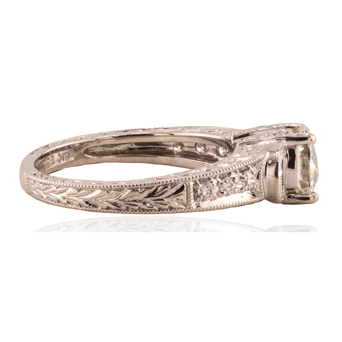 0.91 RB J VVS2 GIA Ring