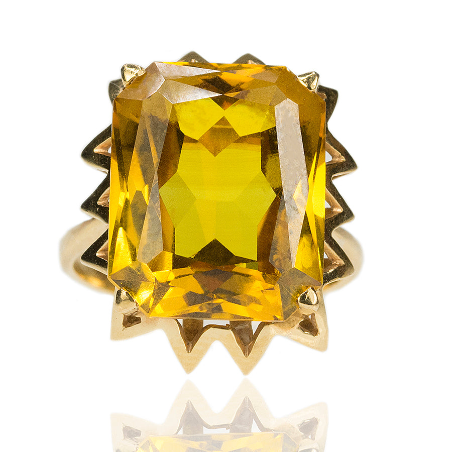 18k Topaz Ring