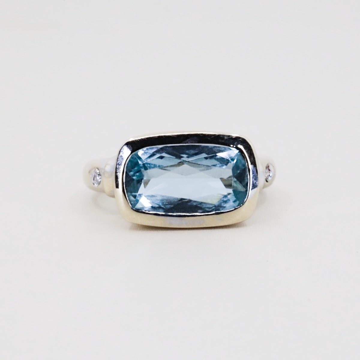 Manfredi 18k Aquamarine Ring