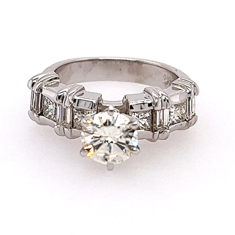 1.00 Round G VS1 GIA Ring