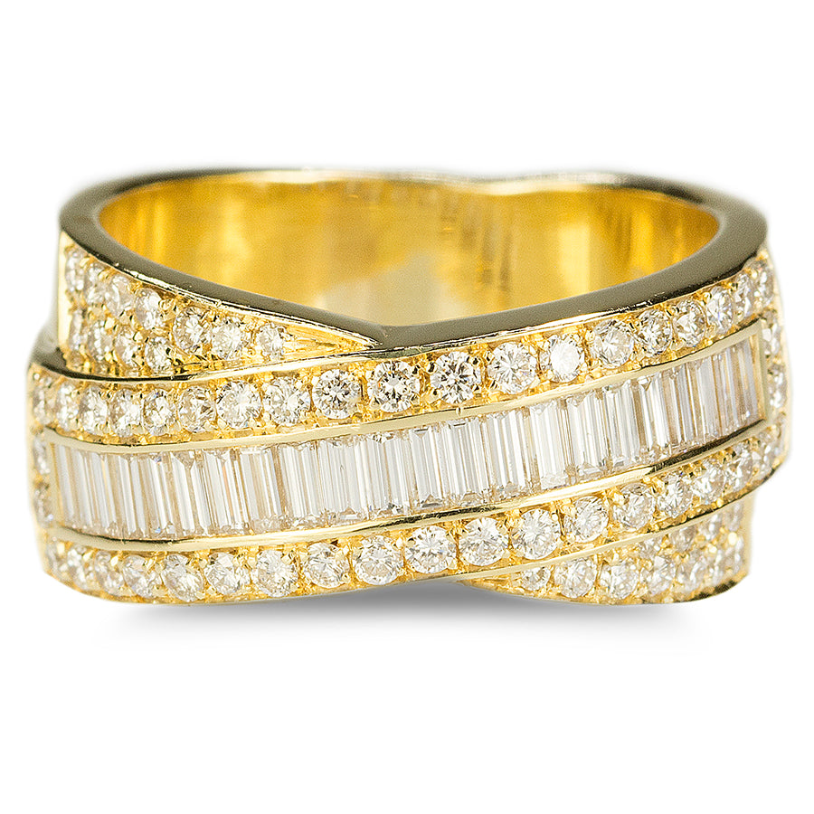 Oliva Diamond Ring