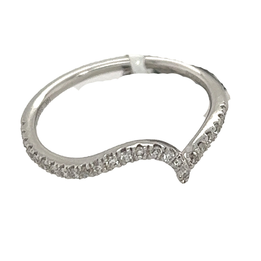 Curved Diamond Band