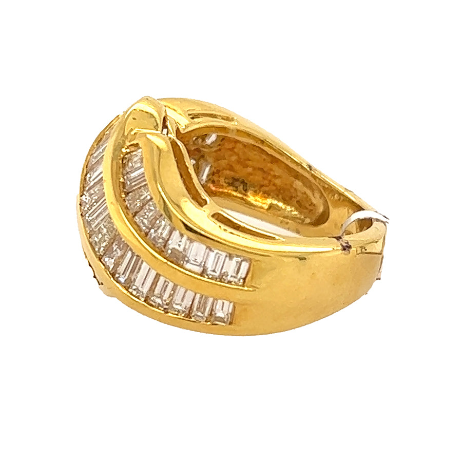 Stunning 18k Diamond Ring