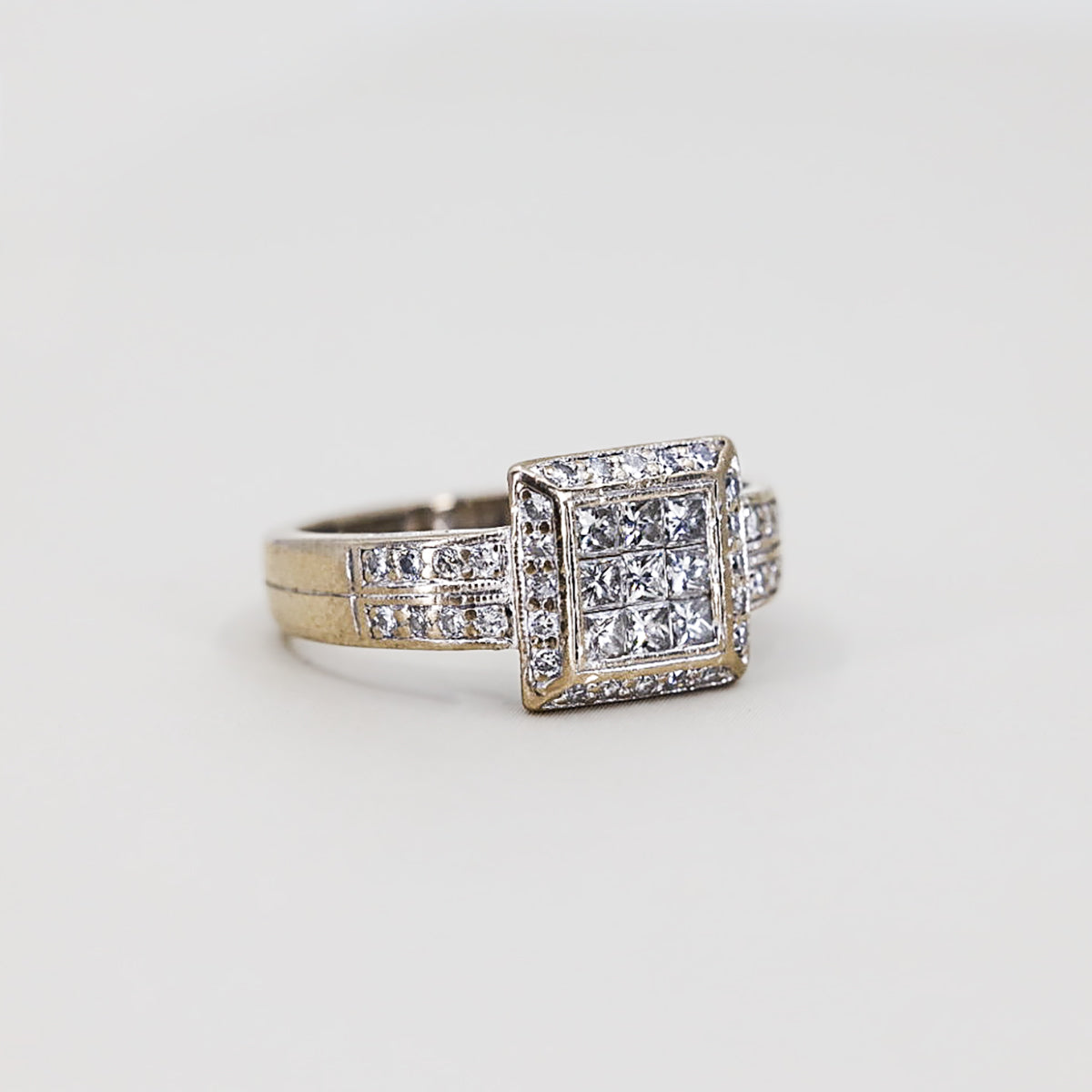 18k Diamond Ring