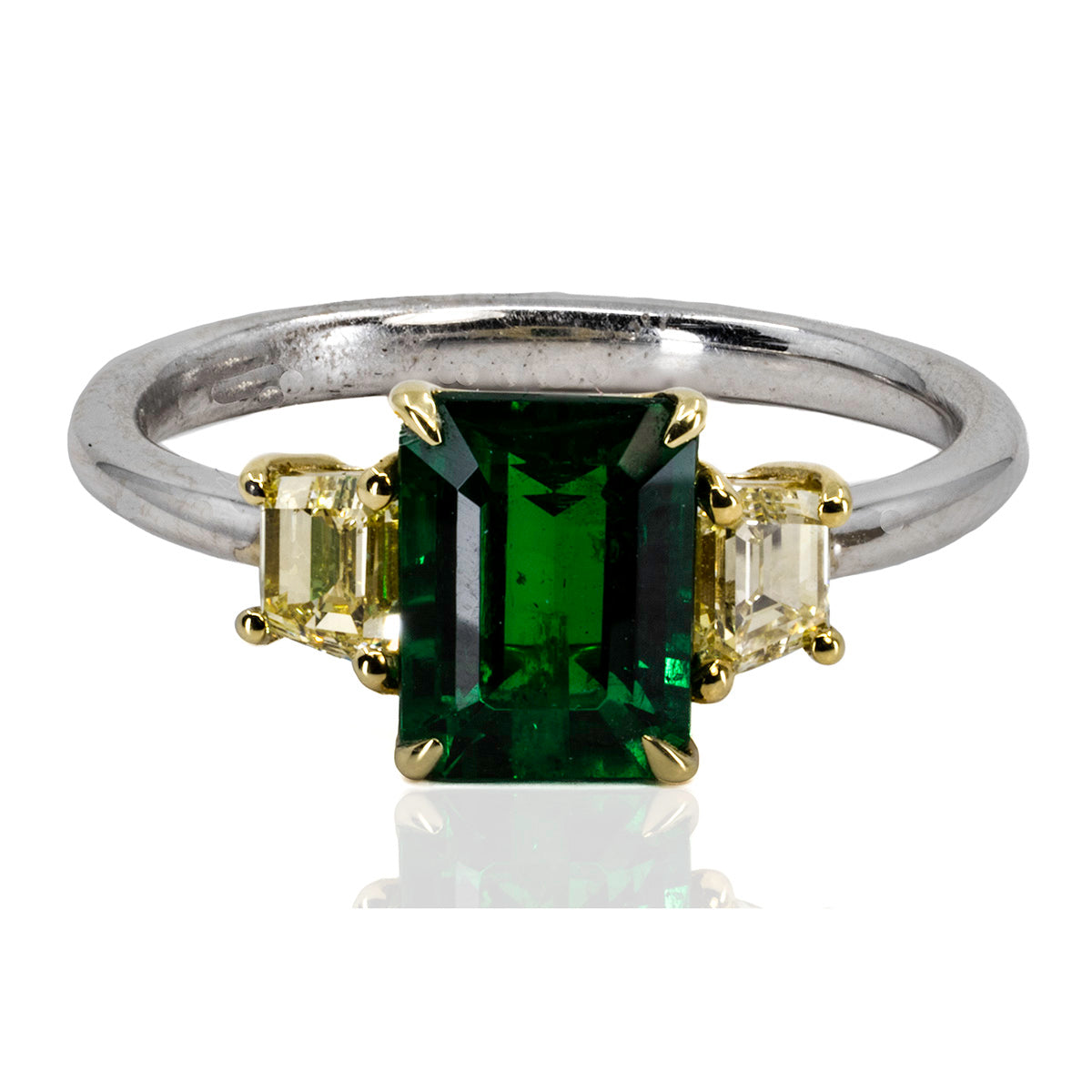18k Emerald & Yellow Diamond Ring