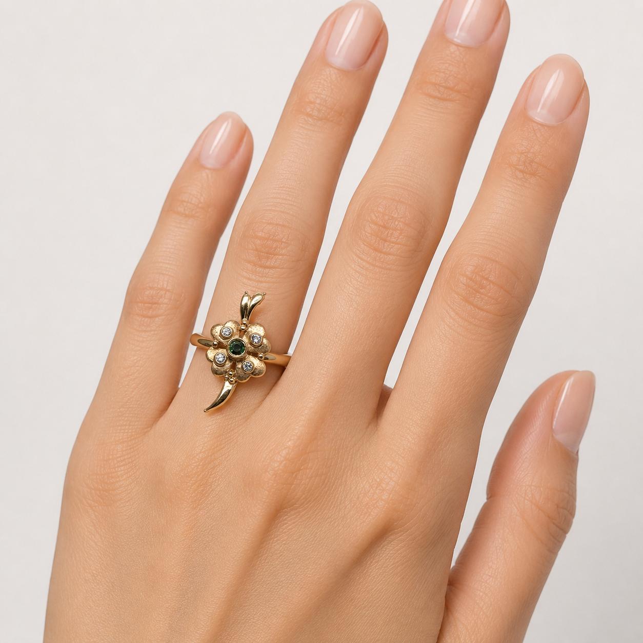 Keith Davis Pendant Ring