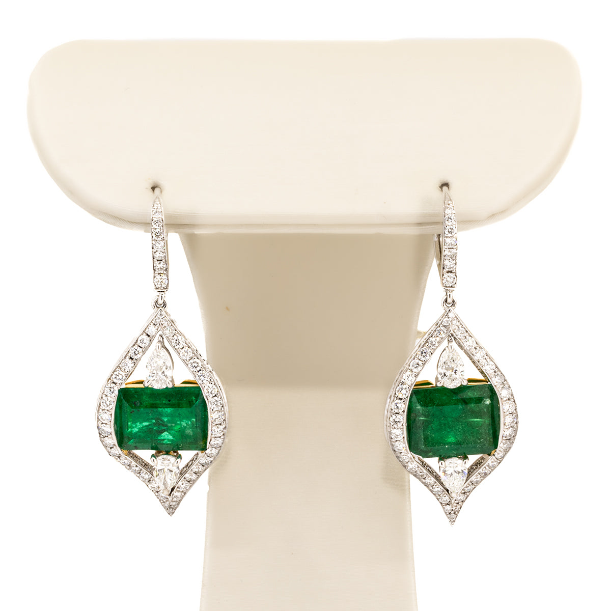 18k Colombian Emerald Earrings