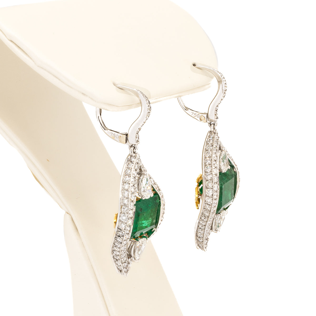 18k Colombian Emerald Earrings