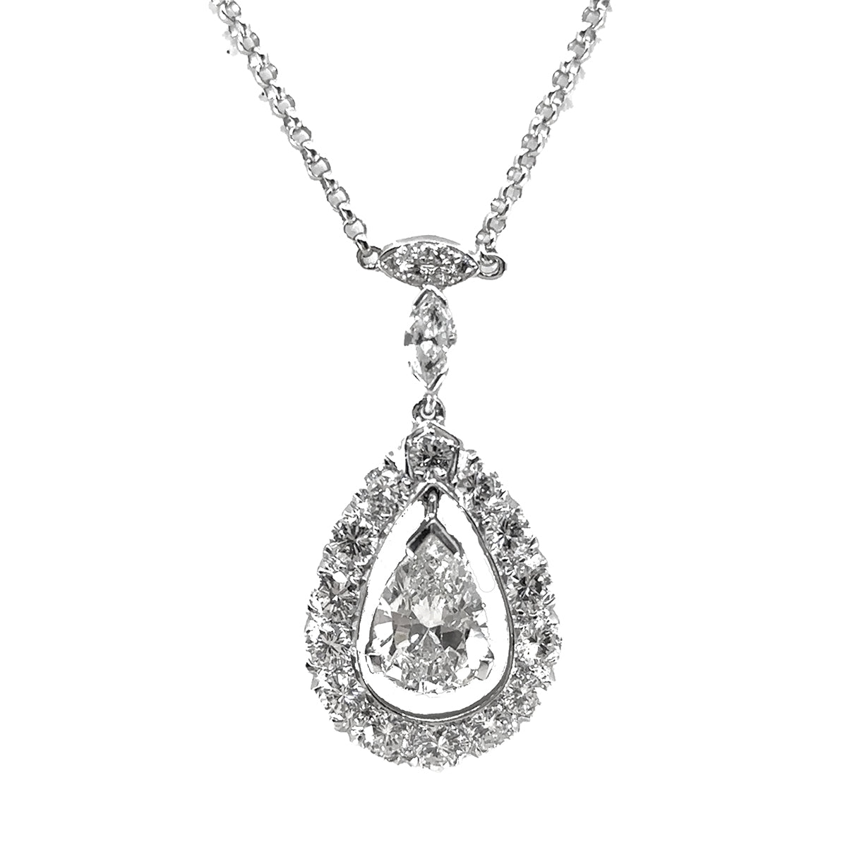 Stunning 18k DIamond Necklace