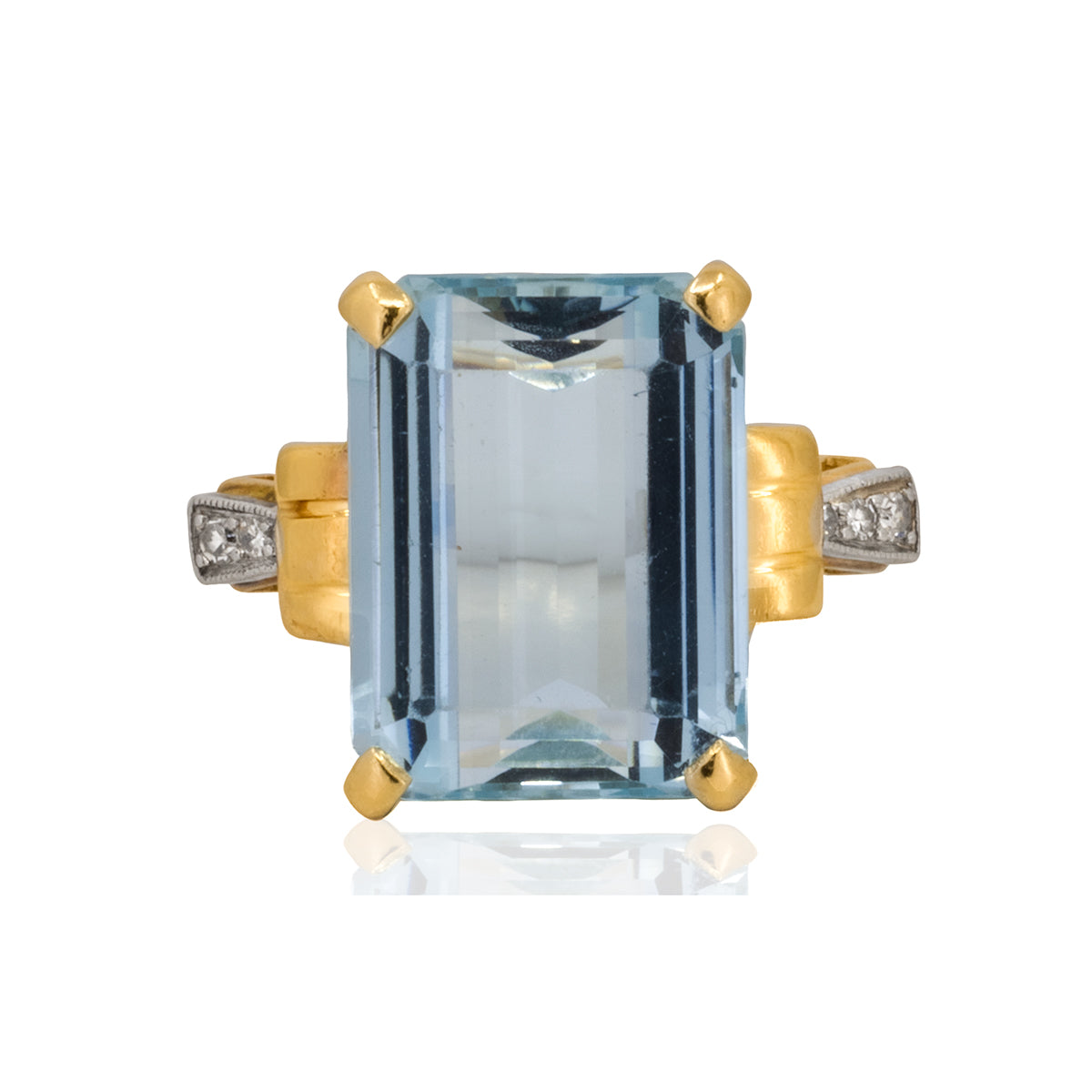 Retro Period Aquamarine Ring