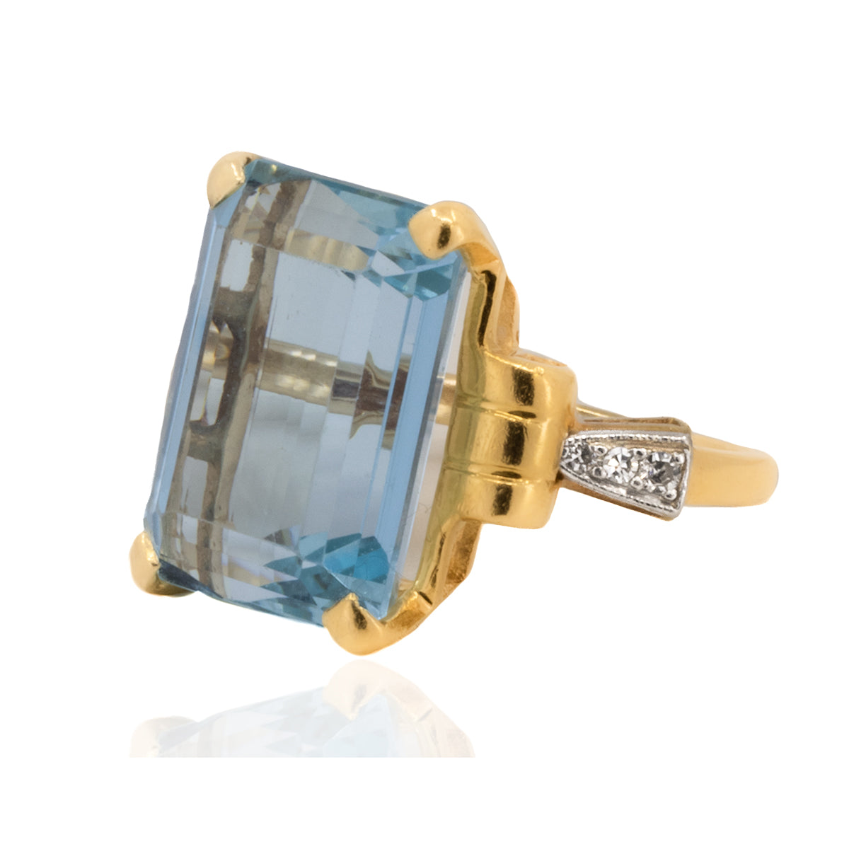 Retro Period Aquamarine Ring