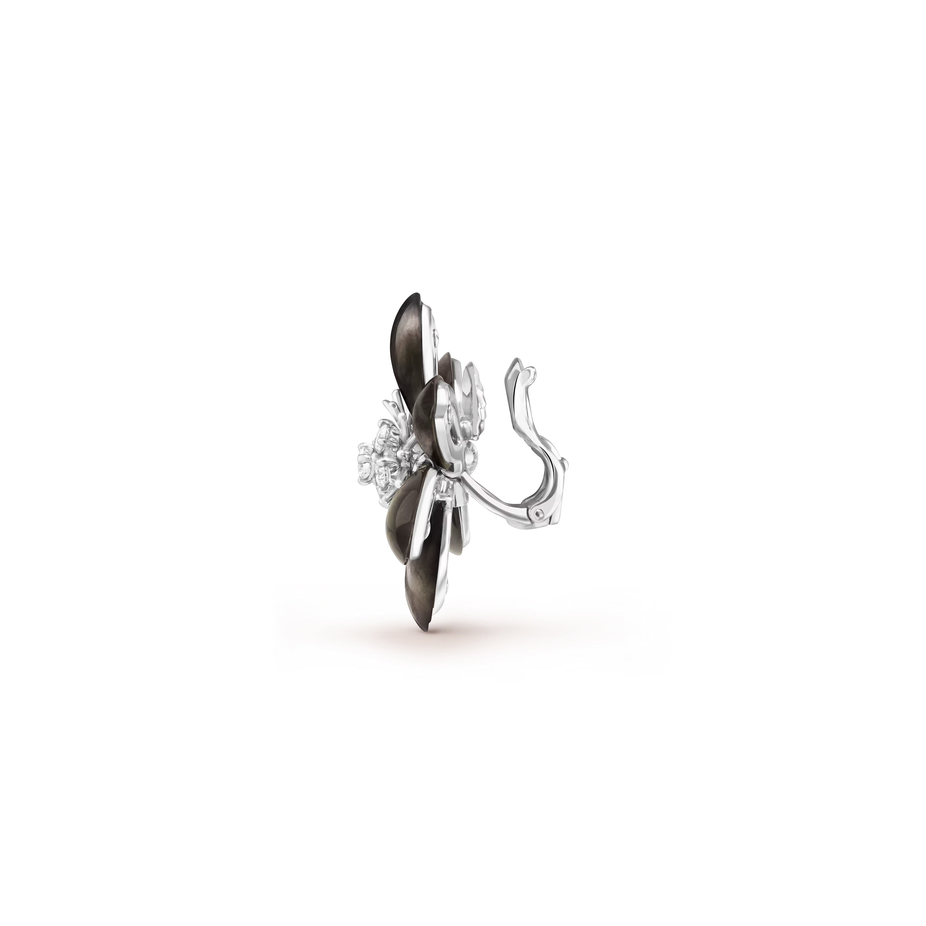 VCA Rose de Noel Earrings
