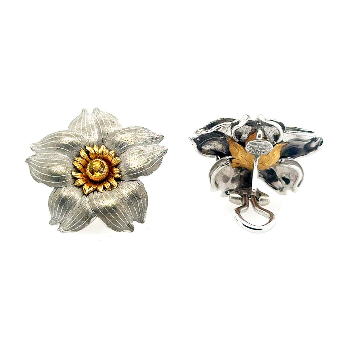 18k Buccellati Flower Earrings
