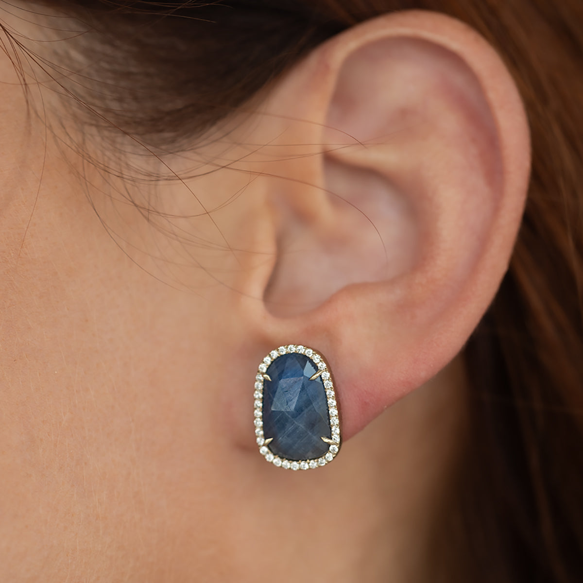 18k Blue Sapphire Slab Earrings