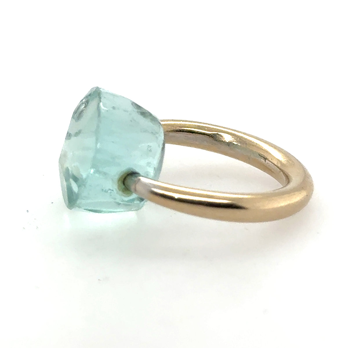 18k Floating Aquamarine Ring