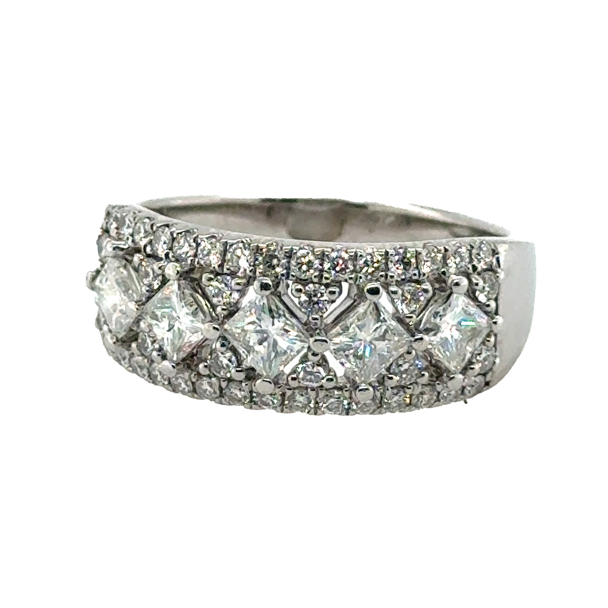 "Leo" Diamond Band