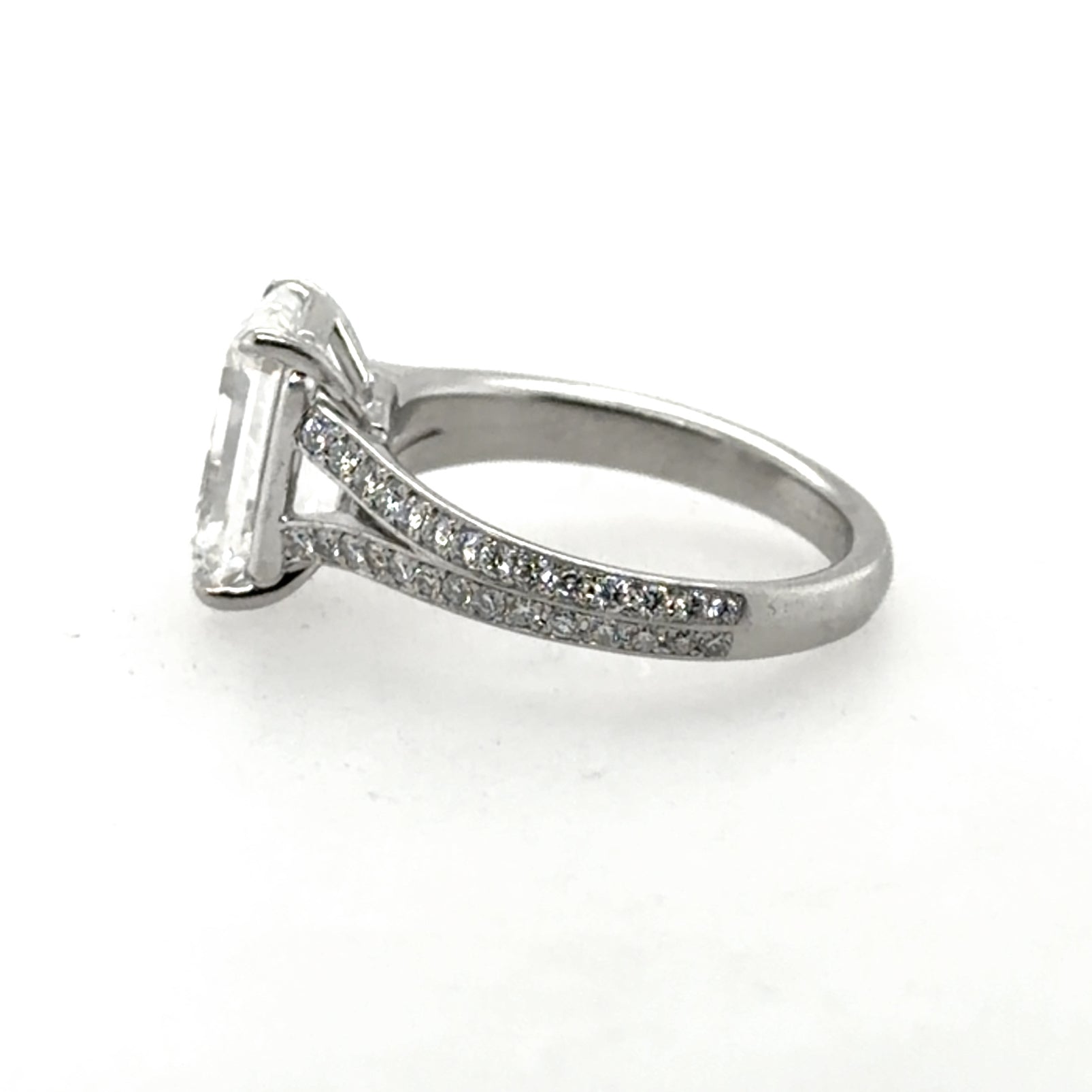 Platinum Diamond Ring