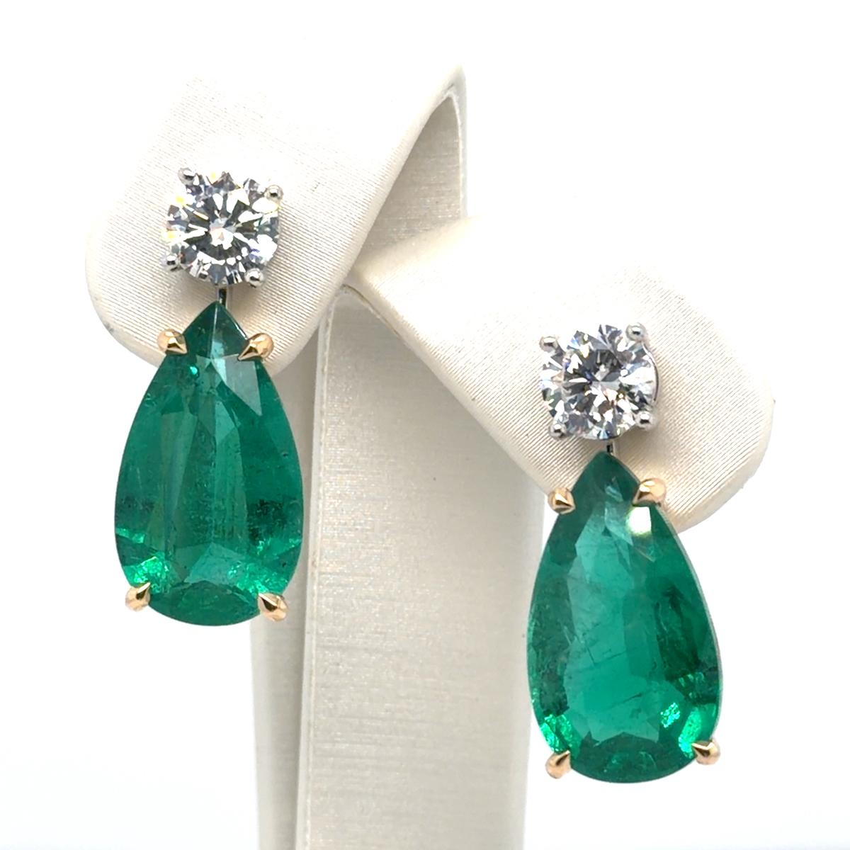 18k Gold Drop Earrings with Pear-Cut Emeralds & Round Diamonds