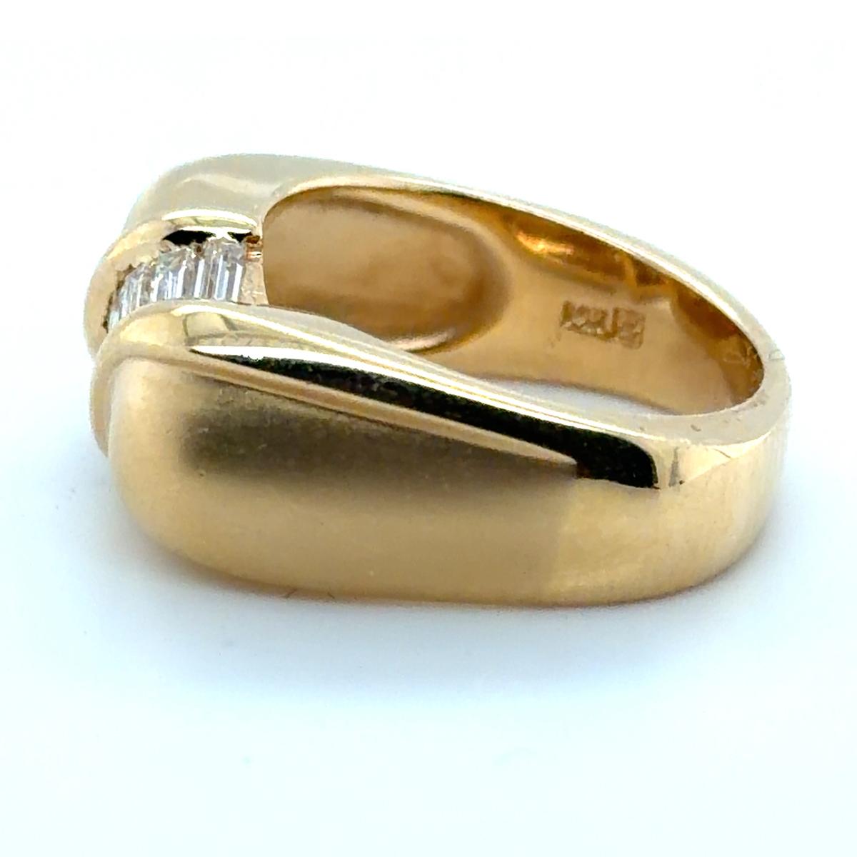 14k Yellow Gold Diamond Ring w