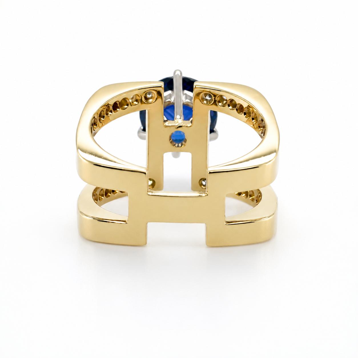 Keith Davis 18k Sapphire Ring
