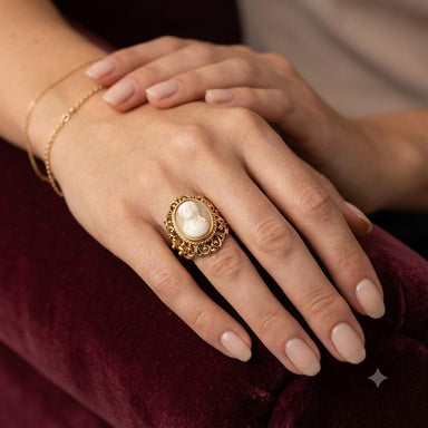 14k Yellow Gold Italian Cameo Ring, Early 20th Century