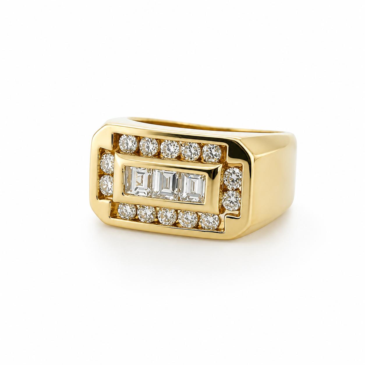 Gold Baguette & Round Diamond Ring