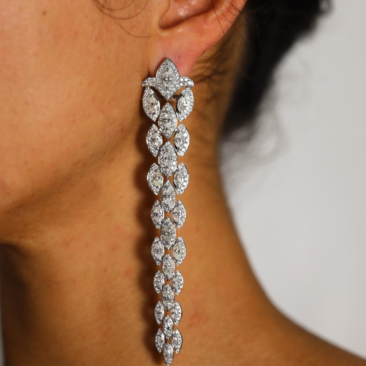 18k White Gold Chandelier Earrings with 15.08ct White Diamonds