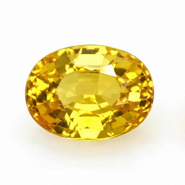 Yellow Sapphire Gemstone, Oval Cut, 7.63 Carats, Sri Lanka Origin