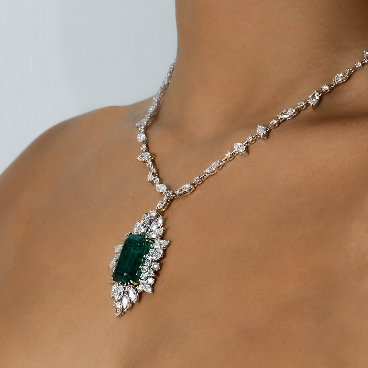 Stunning 19.42 Carat Emerald Necklace