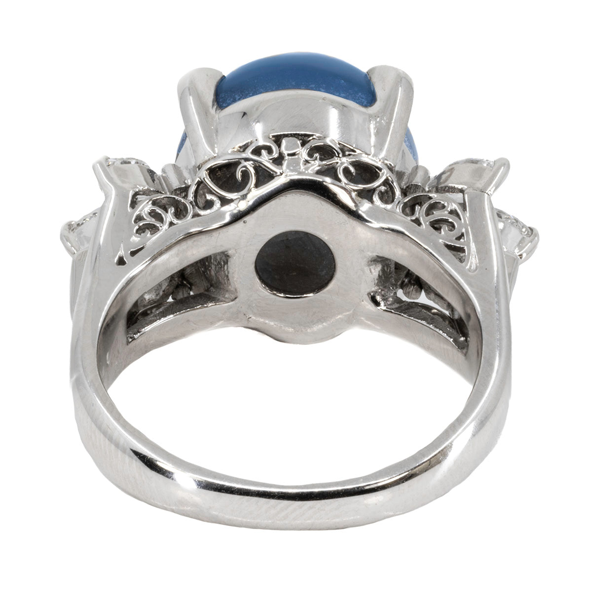Stunning Platinum Star Sapphire Ring
