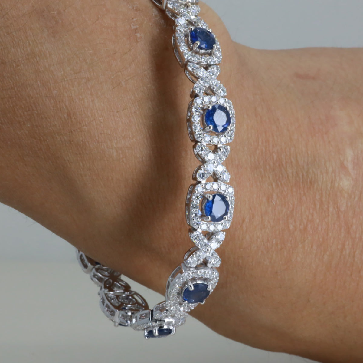 18k Sapphire & Diamond Bracelet