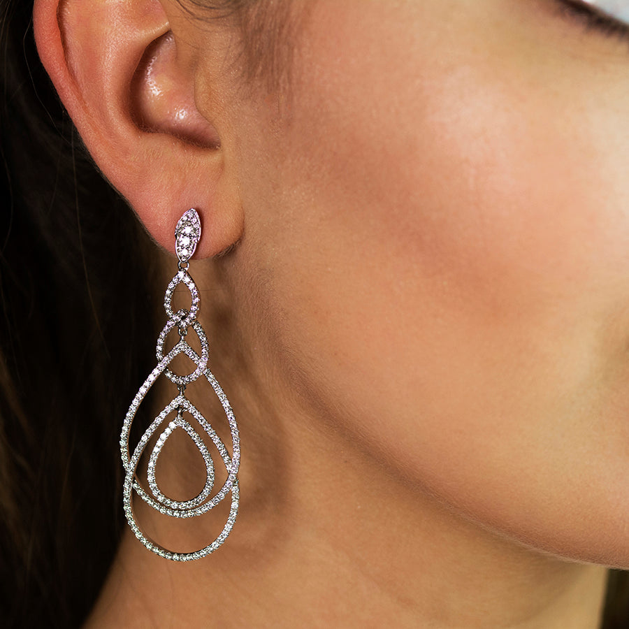 Stunning 18k DIamond Earrings